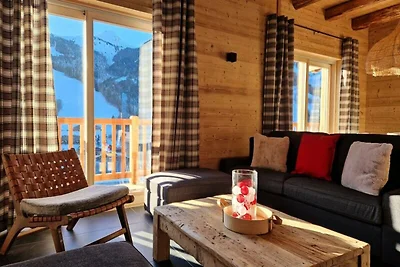 Chalet in Arèches-Beaufort mit Balkon