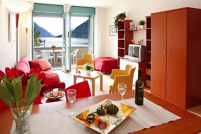 Wohnung in Porlezza mit Bergblick