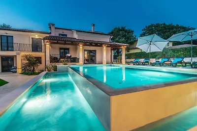 Bella casa vacanze con vasca idromassaggio