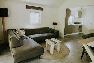 Comfortabele boshut met open ruimte.