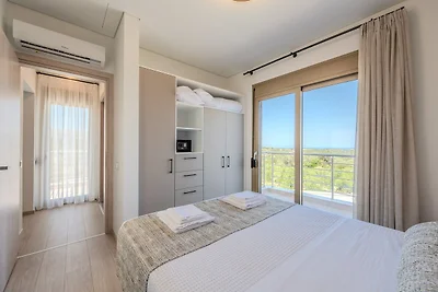 Villa in Viran Episkopi mit Privatpool