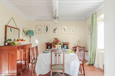 Villa tra i boschi a Camaiore