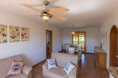 Ruime villa in Alcúdia met zwembad