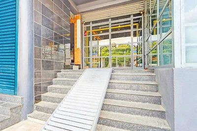 Super Hotel O Namakkal