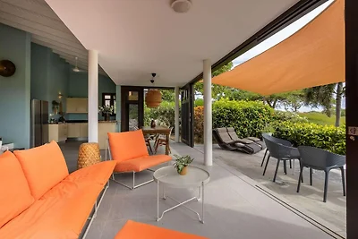 Flach, 10 Minuten zum Strand