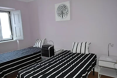 Wohnung in der Nähe des römischen Tempels