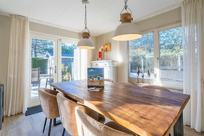 Charmante Villa in der Nähe von Meer und Wald