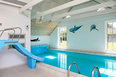 12 Personen Ferienhaus in Væggerløse