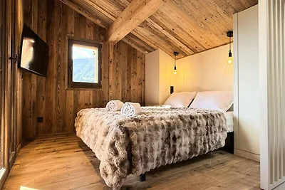 Chalet in Les Gets mit Jacuzzi & Blick