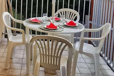 Ruim Valras appartement met balkon
