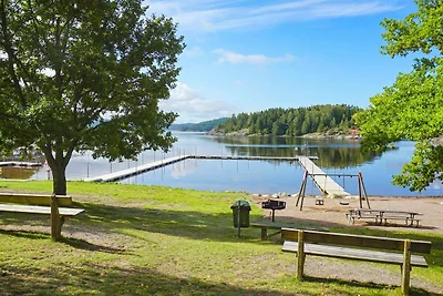 6 Personen Ferienhaus in MUNKEDAL-By Traum