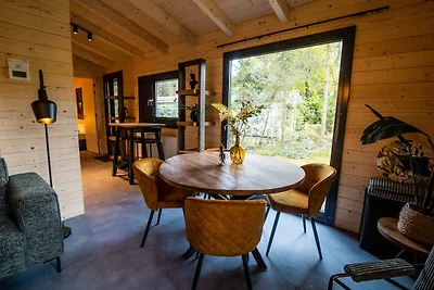 Luxe vrijstaande lodge met stoomcabine.