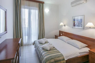 Appartement in Veli Lošinj bij het strand