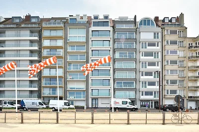 Apartment direkt am Meer mit privater Garage