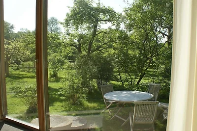 Großes Gartenapartment