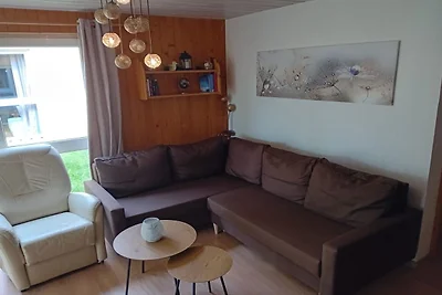 Gemütlicher Doppelbungalow mit Terrasse am Gr...
