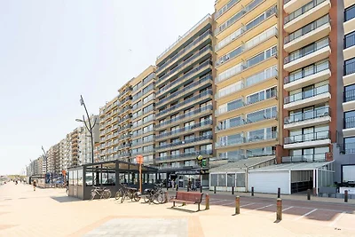 Appartement in Blankenberge met Zeezicht