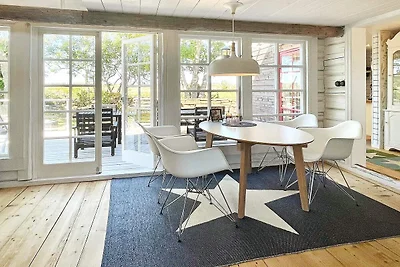 5 Personen Ferienhaus in BORGHOLM-By Traum