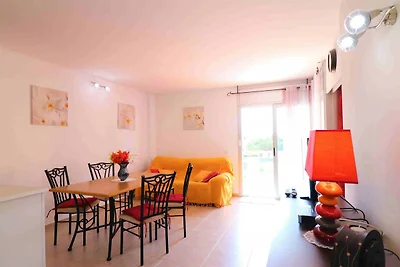 Hübsche Wohnung mit Balkon