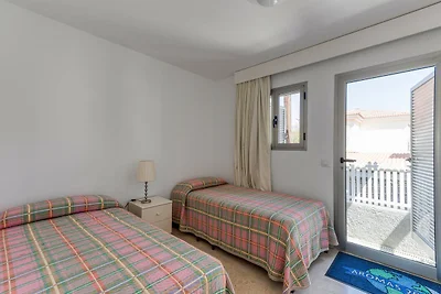 Charmantes Familienferienhaus mit Poolzugang