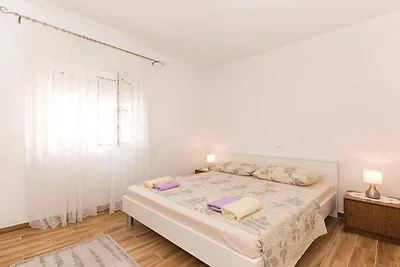 Prachtig vakantieappartement in Rogoznica