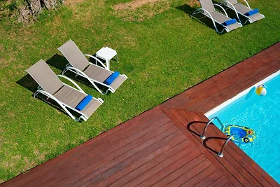 Beautiful 5bedroom villa big pool, close to...