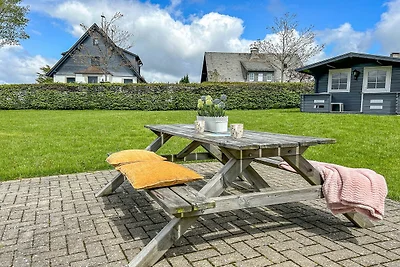 Kinderfreundliche Ferienwohnung mit Garten