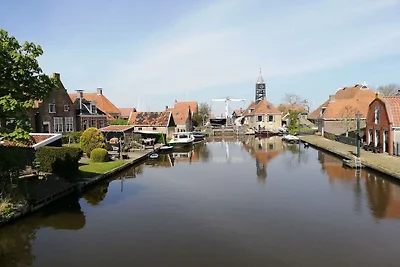 Ferienhaus in Stavoren mit Schwimmbecken