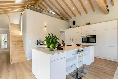 Villa vicino ad Aljezur con lago privato