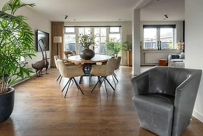 Ruim vakantiehuis in het centrum van Langweer
