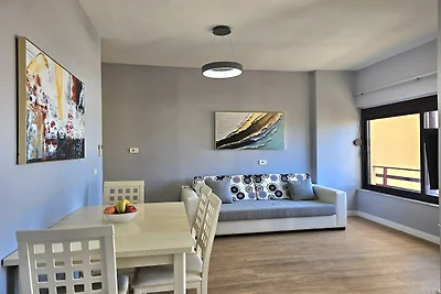 Apartment in Saranda with Stunning Sea Views