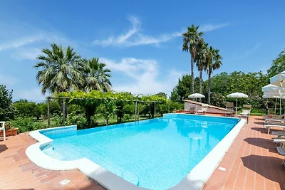 Wohnung in Residenz mit Schwimmbad