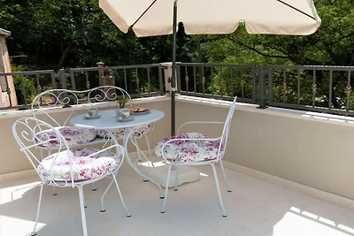 Villa Silencio mit Pool