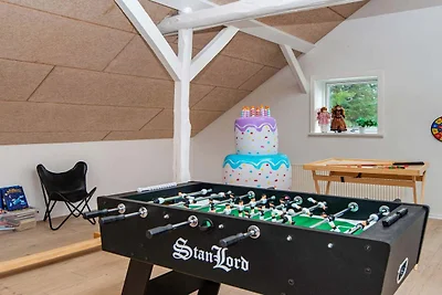 8 Personen Ferienhaus in Henne