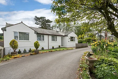 Rural retreat bungalow with garden, No...