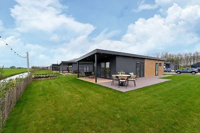Ferienhaus in 't Groene Hart am Wasser