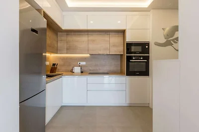 Three Bedroom Apartment with Terrace and Sea ...