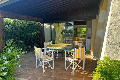 Schöne Ferienwohnung am Meer in Grimaud