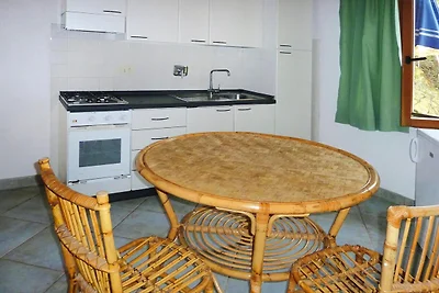 Wohnung in Rio nell Elba mit Garten