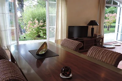 Willa Parkowa / Apartament La Pergola