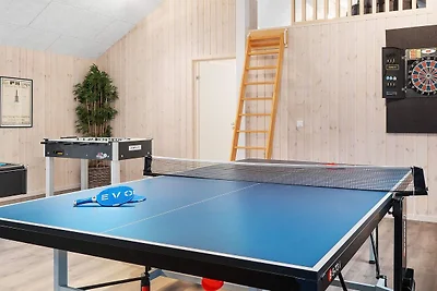 24 persone case ad Hasselberg
