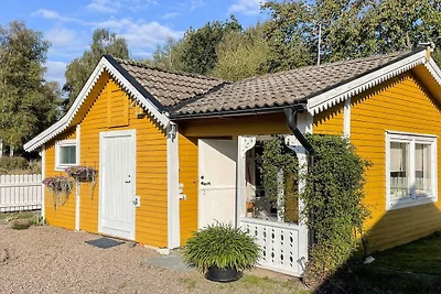 2 Personen Ferienhaus in Ronneby-By Traum