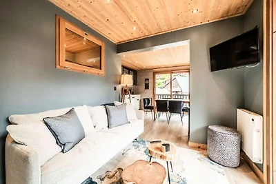 Apartment in Morzine mit Blick auf das Dorf