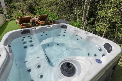 Einzigartiges Höhlenhaus mit Whirlpool in...