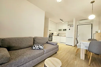 One Bedroom Apartment with Private Garden