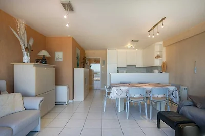 Zentrale Wohnung direkt am Meer in Koksijde