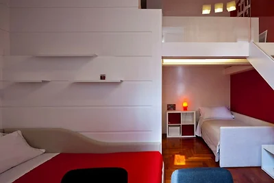Elegant appartement in Chiaia