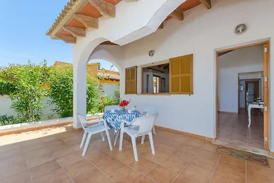 Huis in Son Serra bij Maagdelijk Strand