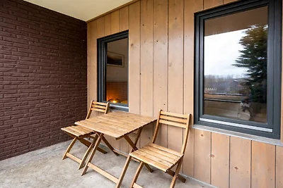 Moderne Wohnung mit Parkanlage