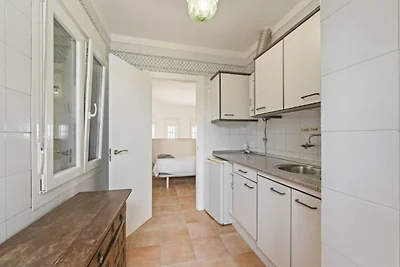 1100 - BEACH FRONT VILLA